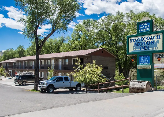 Stagecoach Inn & Suites Motel